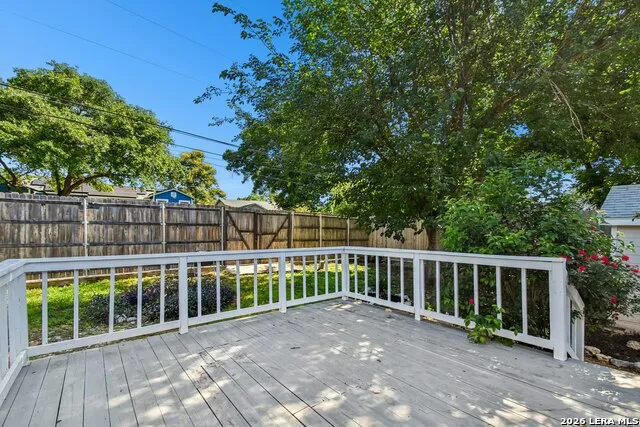 265 E OAKVIEW PL Alamo Heights, TX 78209