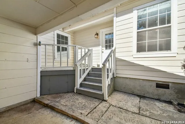 265 E OAKVIEW PL Alamo Heights, TX 78209