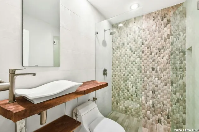265 E OAKVIEW PL Alamo Heights, TX 78209