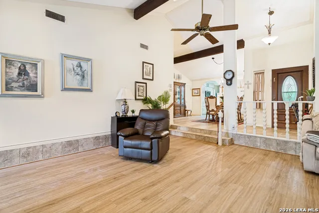 510 FAIRWAY DR Kerrville, TX 78028
