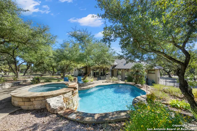 1888 Split Mountain Bulverde, TX 78133
