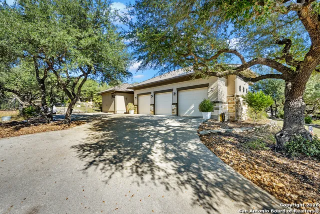 1888 Split Mountain Bulverde, TX 78133