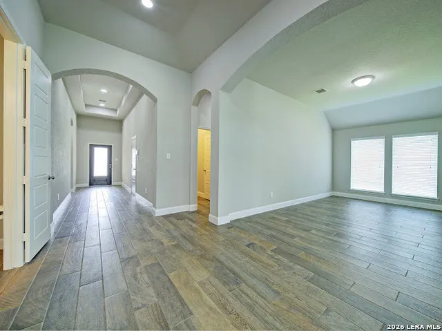 6575 Mason Valley Schertz, TX 78108