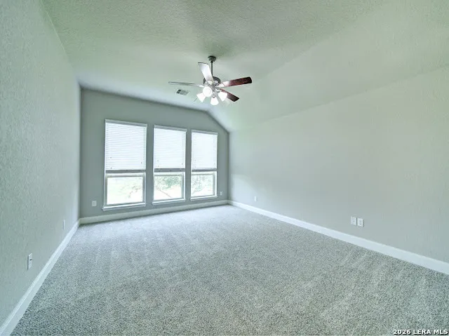 6575 Mason Valley Schertz, TX 78108