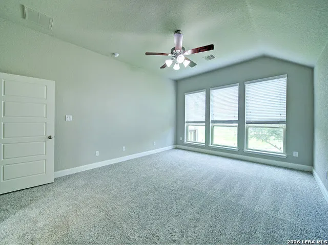 6575 Mason Valley Schertz, TX 78108