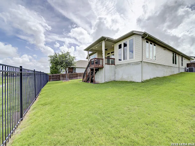 6575 Mason Valley Schertz, TX 78108