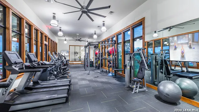 6575 Mason Valley Schertz, TX 78108