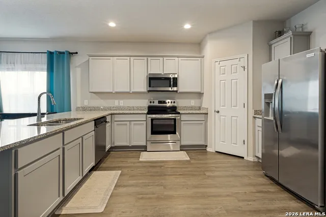 13011 HEATHERS SUN St Hedwig, TX 78152