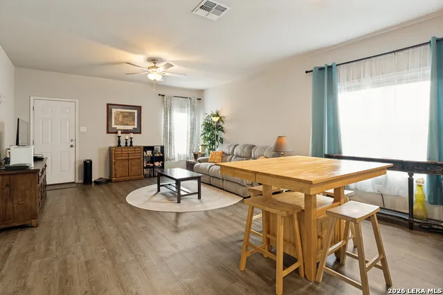 13011 HEATHERS SUN St Hedwig, TX 78152