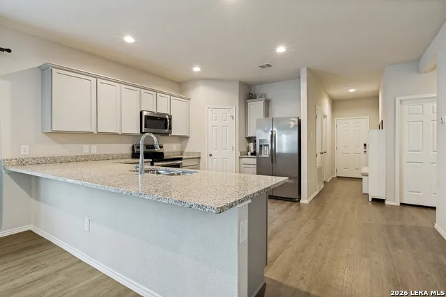 13011 HEATHERS SUN St Hedwig, TX 78152