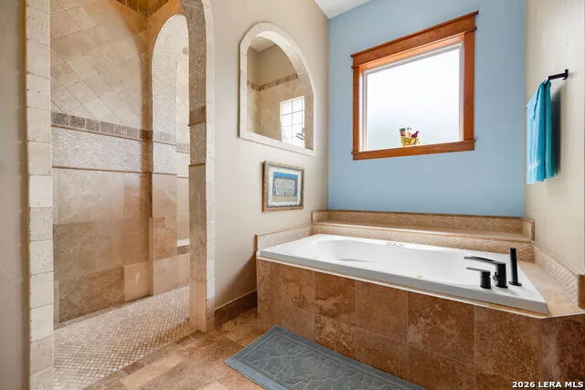 315 HACIENDA PL Dripping Springs, TX 78620