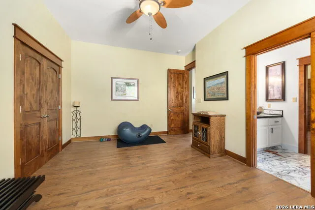 315 HACIENDA PL Dripping Springs, TX 78620