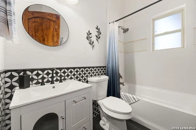 315 HACIENDA PL Dripping Springs, TX 78620