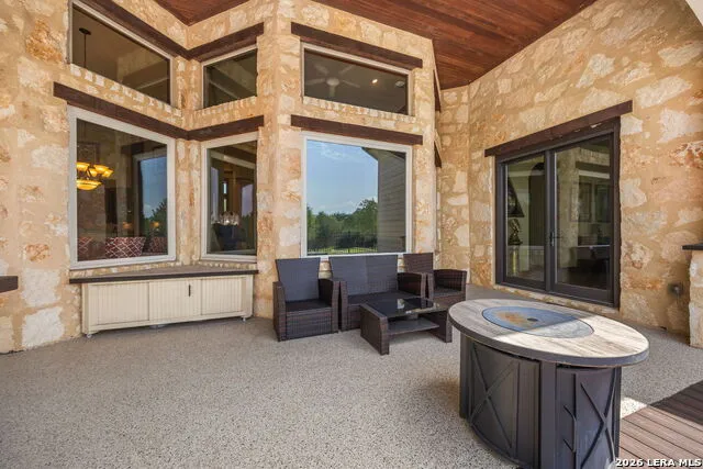 315 HACIENDA PL Dripping Springs, TX 78620