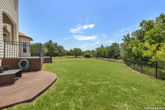 315 HACIENDA PL Dripping Springs, TX 78620