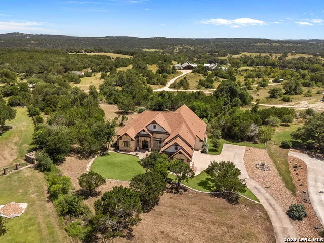 315 HACIENDA PL Dripping Springs, TX 78620