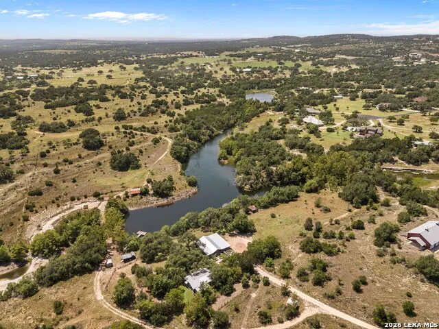 315 HACIENDA PL Dripping Springs, TX 78620