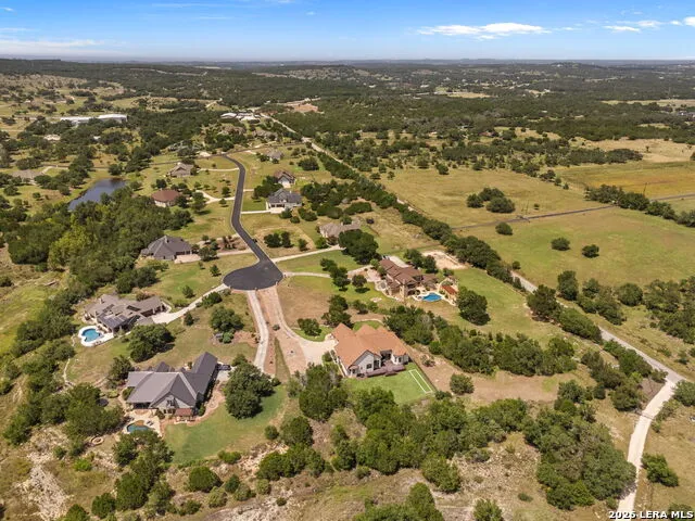 315 HACIENDA PL Dripping Springs, TX 78620