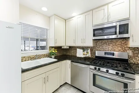 8038 Broadway St #118K
