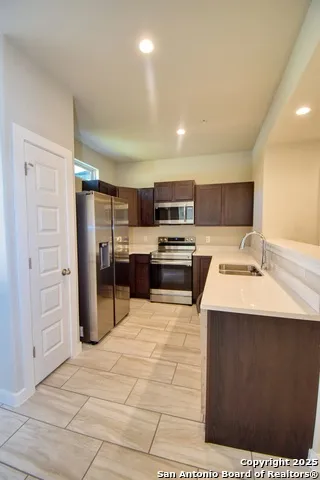 8410 Via Pisa San Antonio, TX 78227