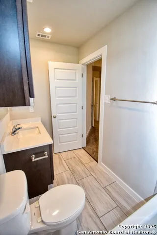 8410 Via Pisa San Antonio, TX 78227