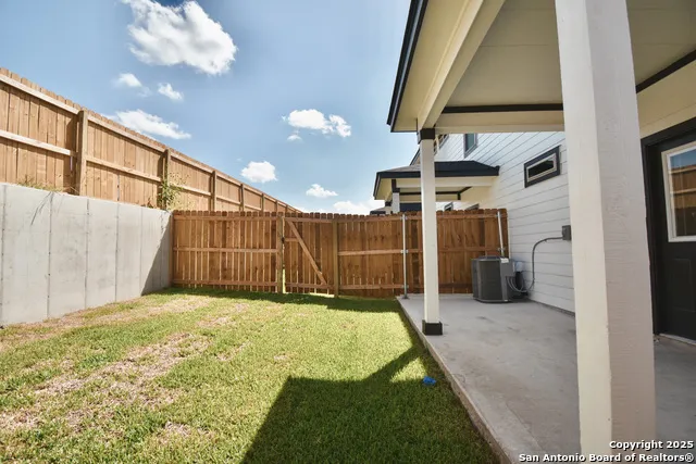 8410 Via Pisa San Antonio, TX 78227