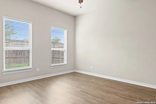 2213-2215 AVERY VILLAGE New Braunfels, TX 78130