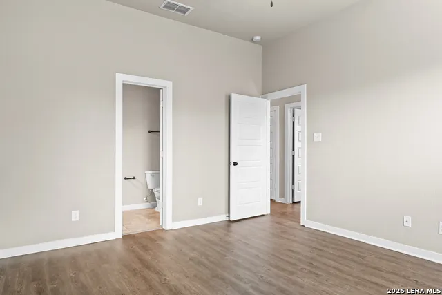 2213-2215 AVERY VILLAGE New Braunfels, TX 78130