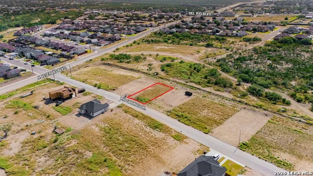 2278 Rio Sabinas Dr. Eagle Pass, TX 78852