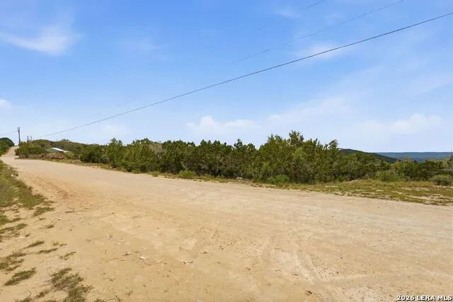 344 Lakeview Trl Pipe Creek, TX 78063
