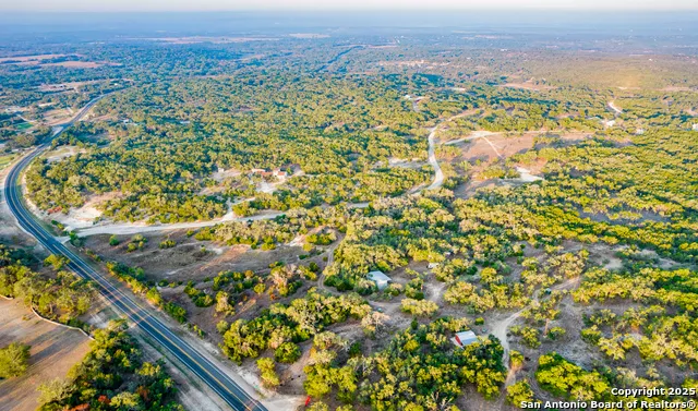 184 peyton colony Blanco, TX 78606