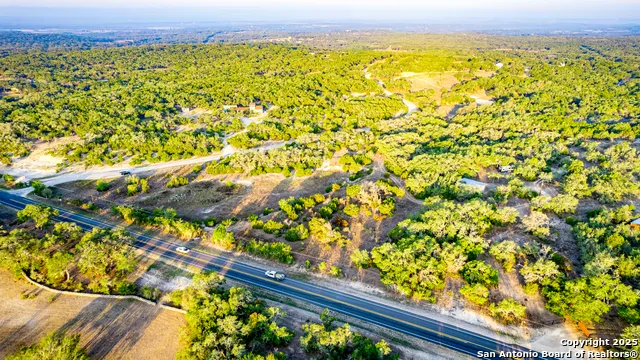 184 peyton colony Blanco, TX 78606