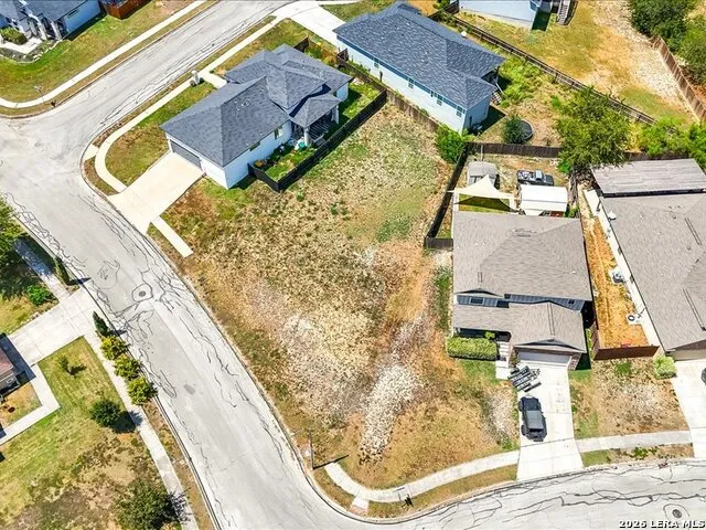 8251 Comanche Pass Converse, TX 78109