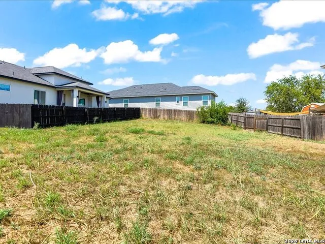 8251 Comanche Pass Converse, TX 78109
