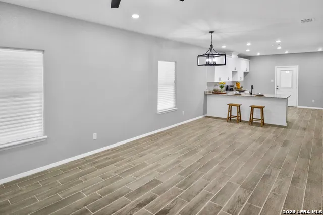 1416 SKYLINE HLS Canyon Lake, TX 78133