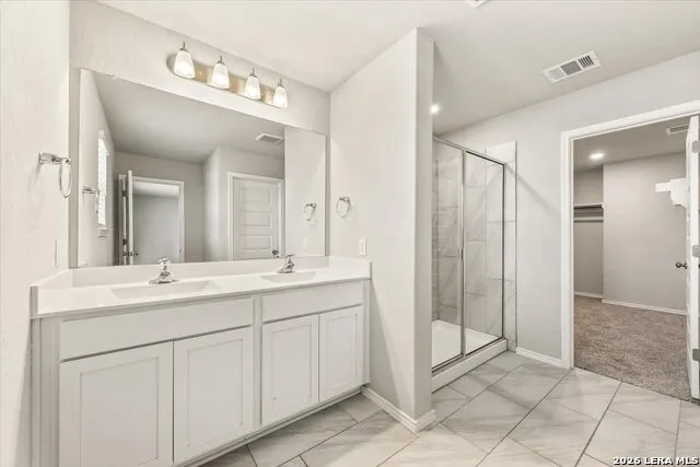 2521 Ayers Dr Seguin, TX 78155