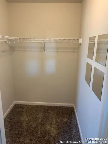 6814 Hibiscus Fls San Antonio, TX 78218