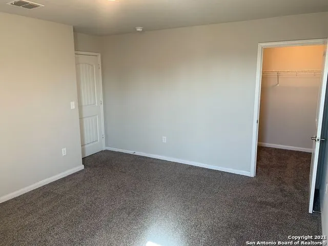 6814 Hibiscus Fls San Antonio, TX 78218