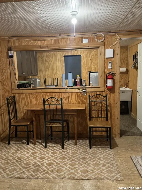 2190 Cr 650 Rocksprings, TX 78880