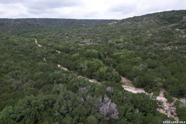 2190 Cr 650 Rocksprings, TX 78880