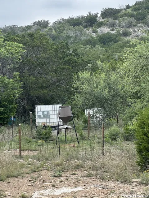 2190 Cr 650 Rocksprings, TX 78880