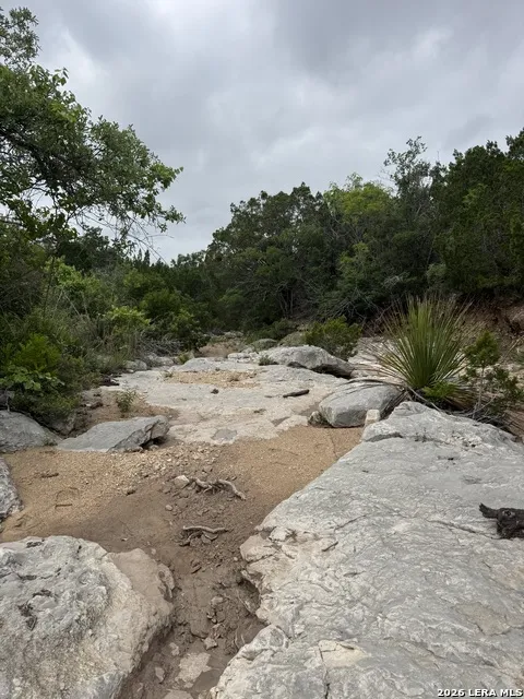 2190 Cr 650 Rocksprings, TX 78880