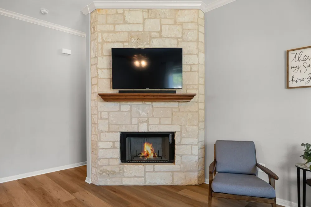 600 Shoal Ridge Lorena, TX 76655