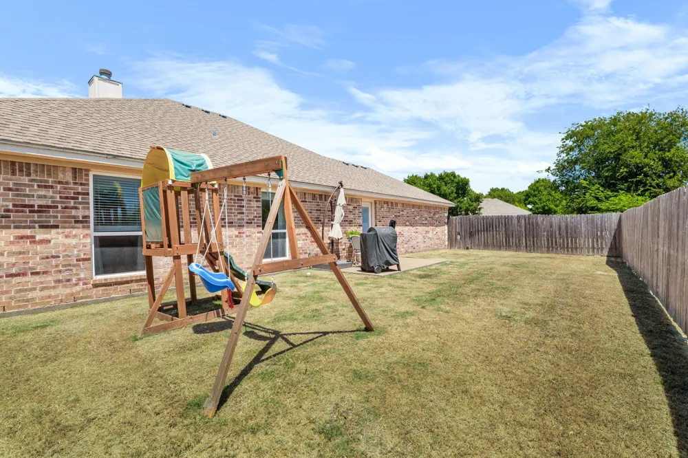 600 Shoal Ridge Lorena, TX 76655
