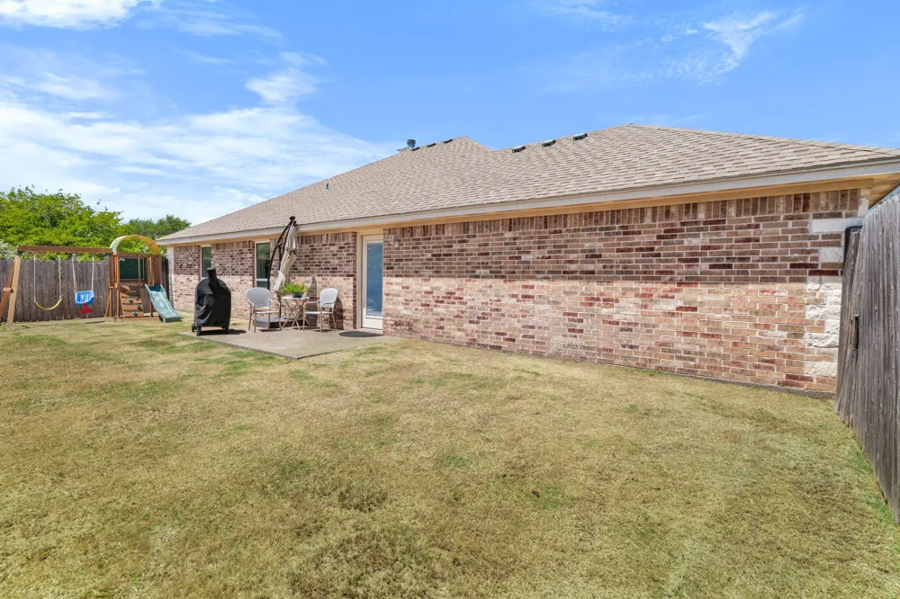 600 Shoal Ridge Lorena, TX 76655