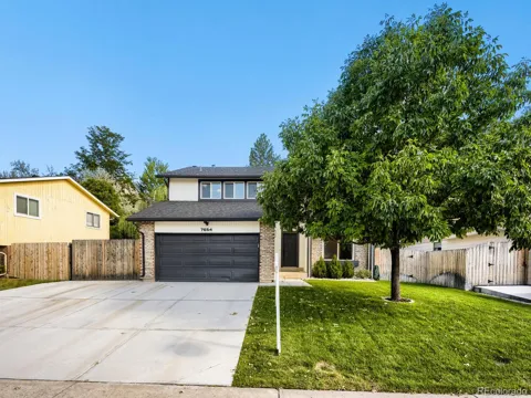 7654 W Ontario Place