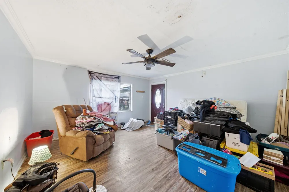 707 Washington Street South Houston, TX 77587