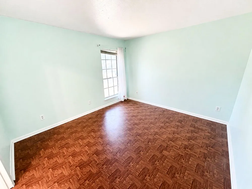 430 Shady Glade Drive Houston, TX 77090