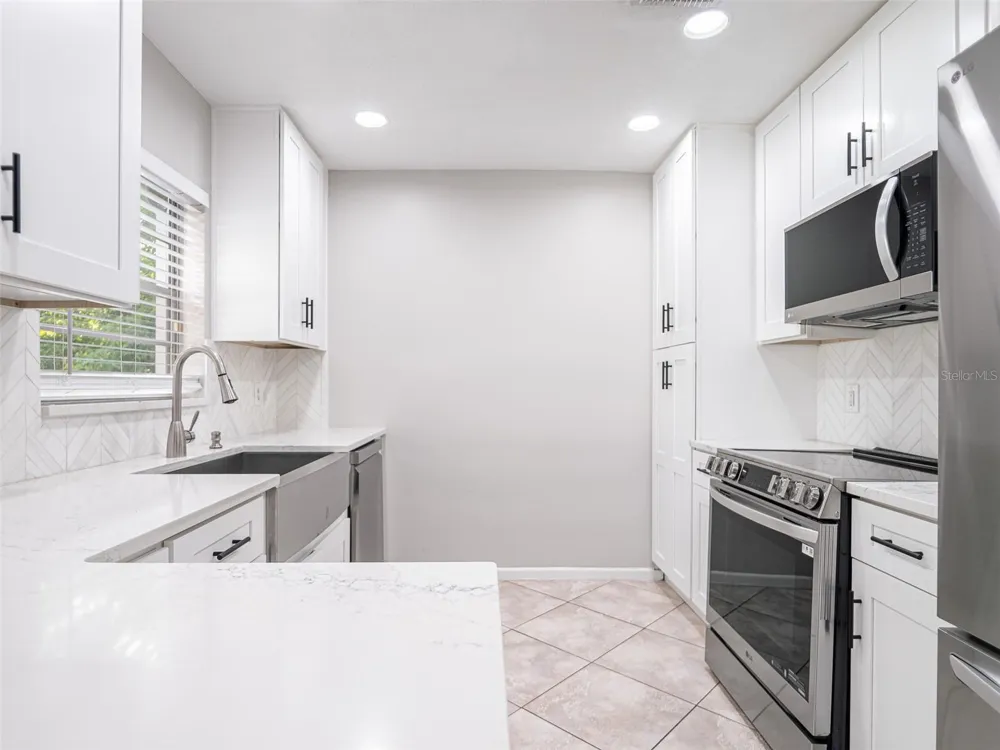620 BURKE STREET Altamonte Springs, FL 32701