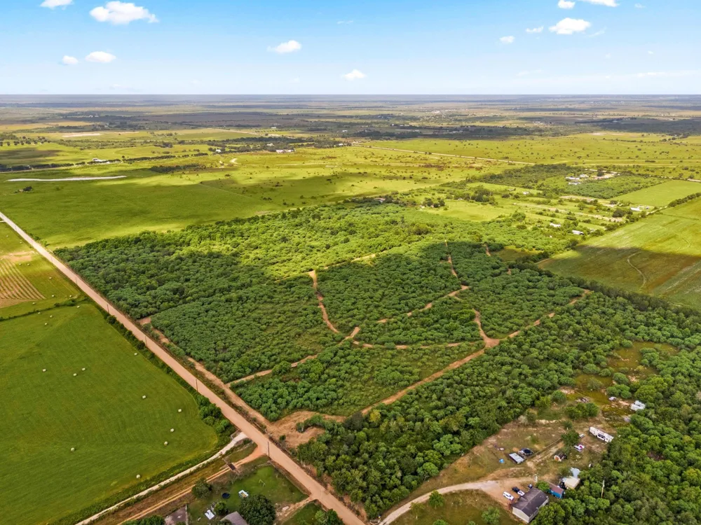 3346 Orange Hill Road Sealy, TX 77474